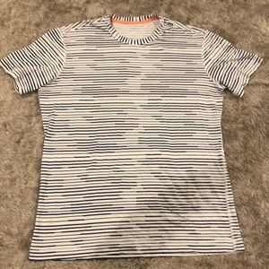 Men’s Lululemon short sleeve T - size L